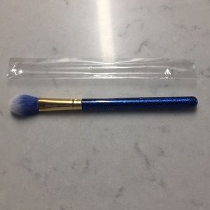 Face brush